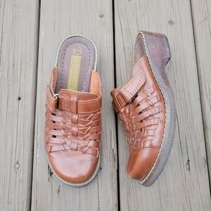 Vintage 90s y2k Predictions Strappy Caged Huarache Buckle‎ Jesus Mules Sandals